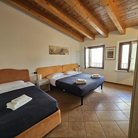 Apartments Eden - Regarda Travel Lazise Buitenkant foto